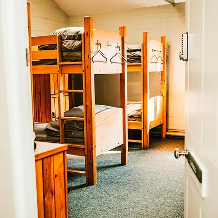 Denton House Hostel
