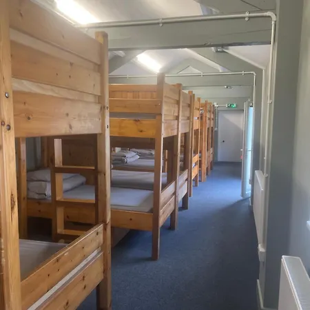 Denton House Hostel *