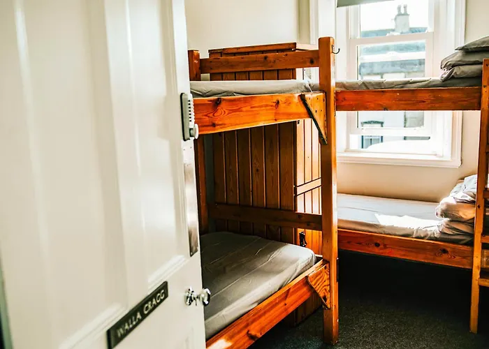 بيت شباب Denton House كيسويك