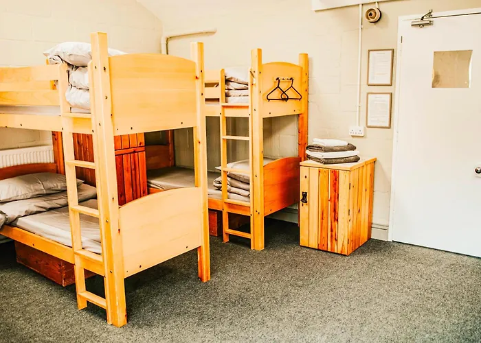 Denton House بيت شباب