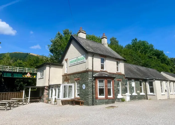 Denton House Hostel *